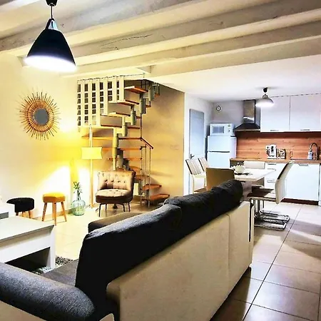 Escapade Poitevine Daire *